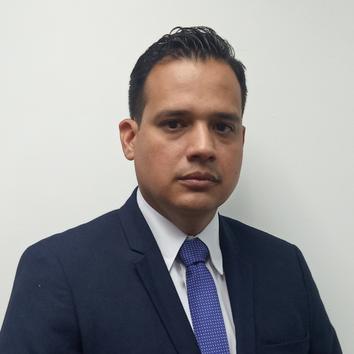 Cap. Alt. Cesar Navarro R.